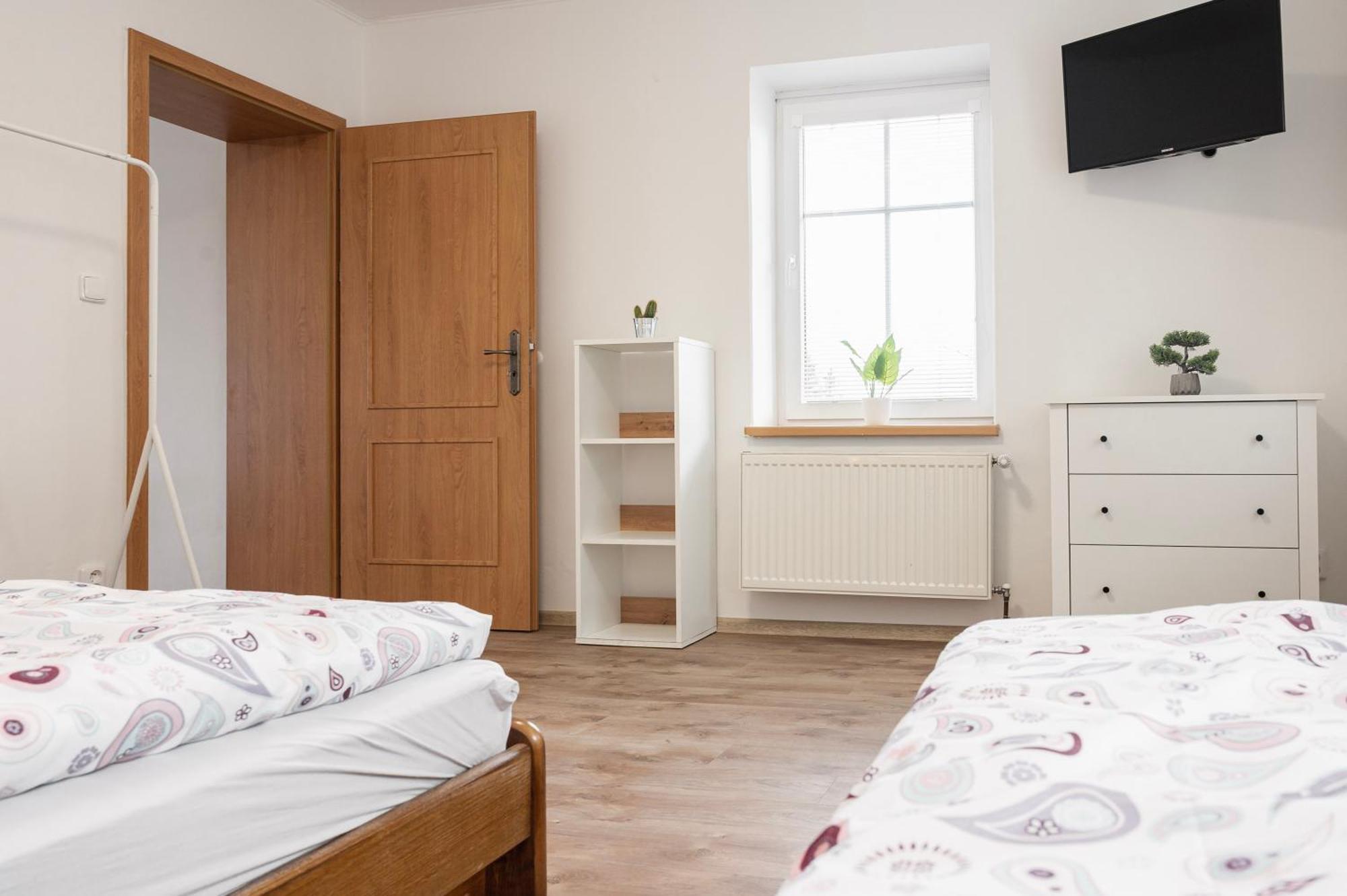 Penzion U Novotnych Jiřetín pod Jedlovou Exterior foto